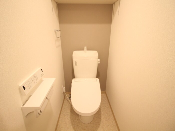 物件内観写真11　(トイレ)