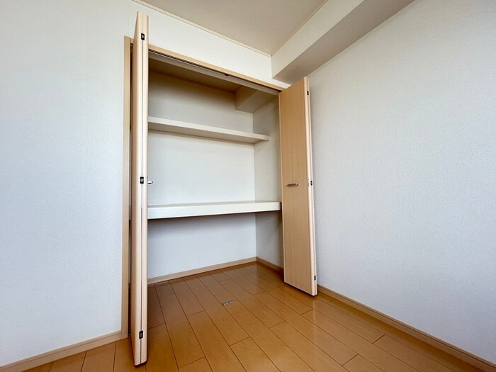 物件内観写真11　(収納)