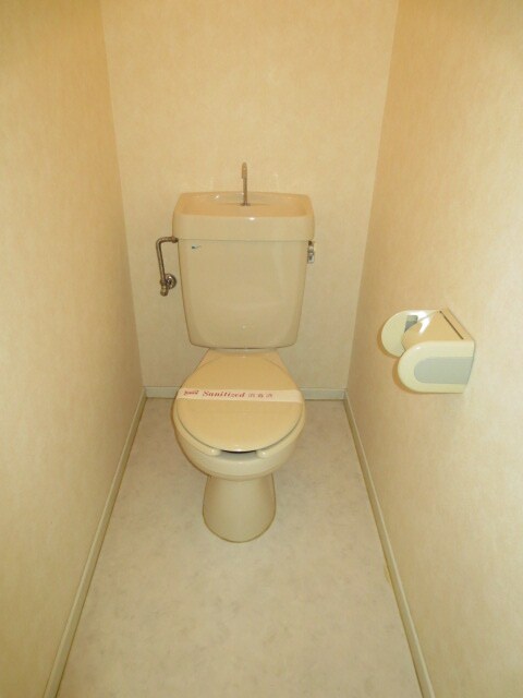 物件内観写真9　(トイレ)