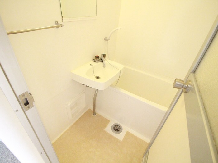 物件内観写真12　(バス／シャワールーム等)