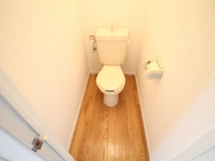 物件内観写真12　(トイレ)