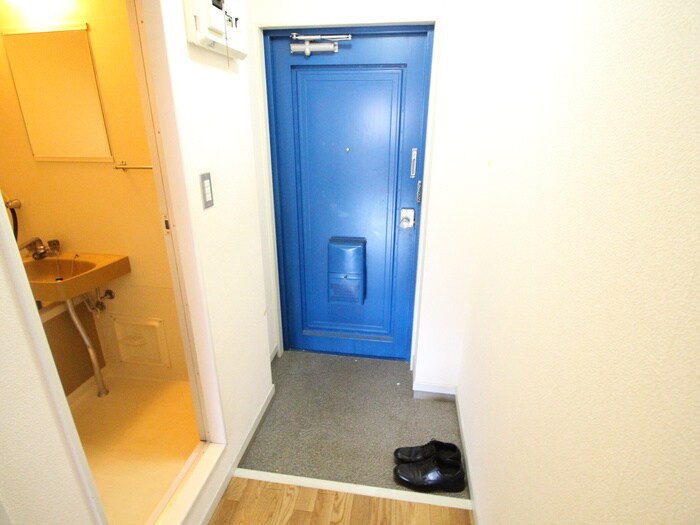 物件内観写真20　(玄関)