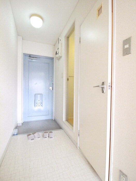 物件内観写真21　(廊下)