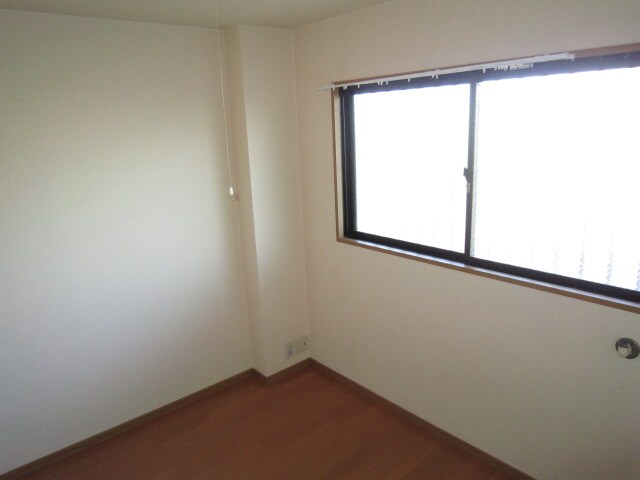 物件内観写真15　(居室)