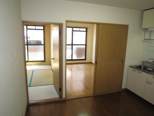 物件内観写真16　(内観写真)