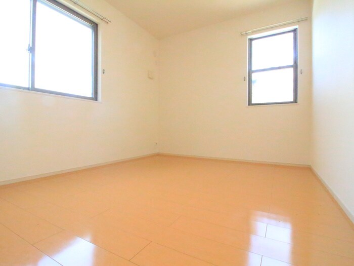 物件内観写真12　(居室)