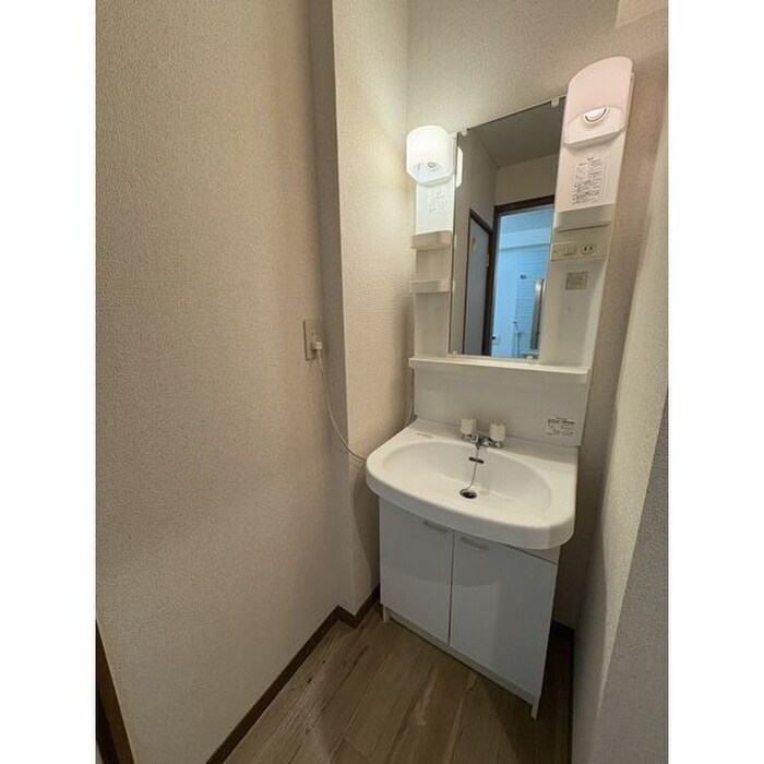 物件内観写真10　(洗面)