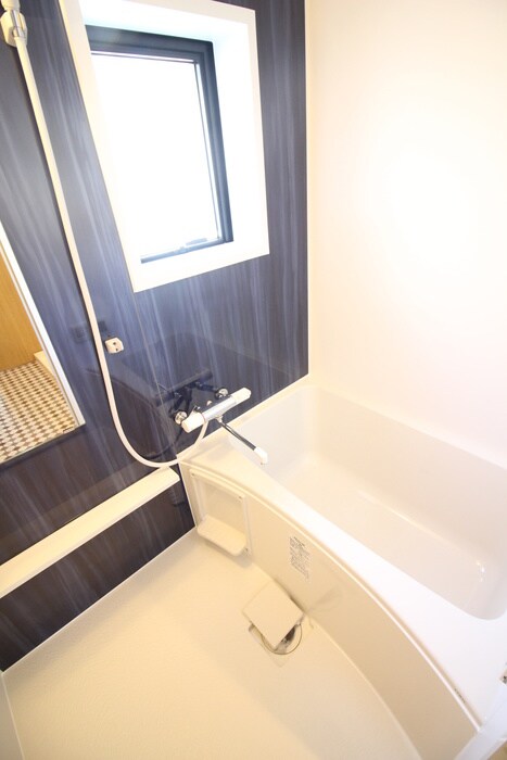 物件内観写真12　(バス／シャワールーム等)