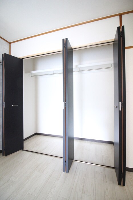 物件内観写真17　(収納)