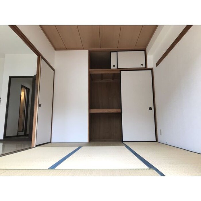 物件内観写真9　(収納)