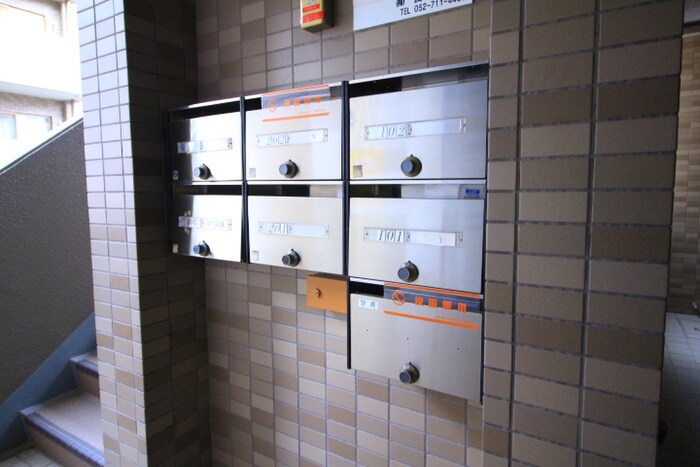 物件外観写真5　(建物設備)