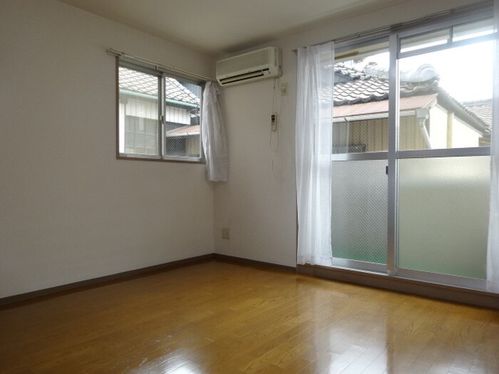 物件内観写真6　(居室)