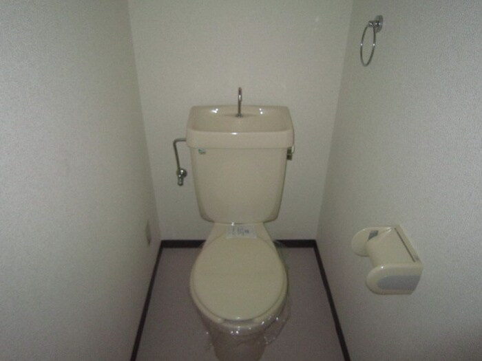 物件内観写真10　(トイレ)