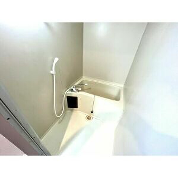 物件内観写真12　(バス／シャワールーム等)