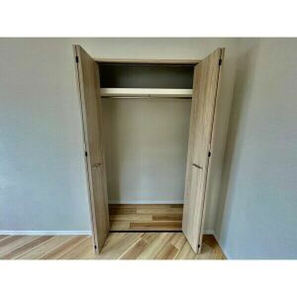 物件内観写真14　(収納)