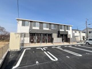 ウインフォートの物件外観写真