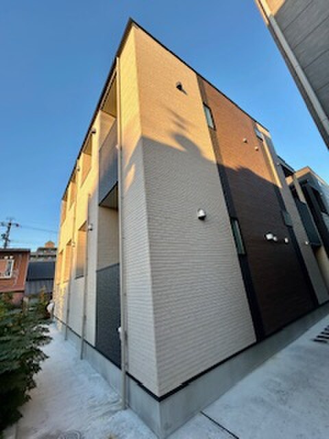 物件外観写真3　(外観写真)