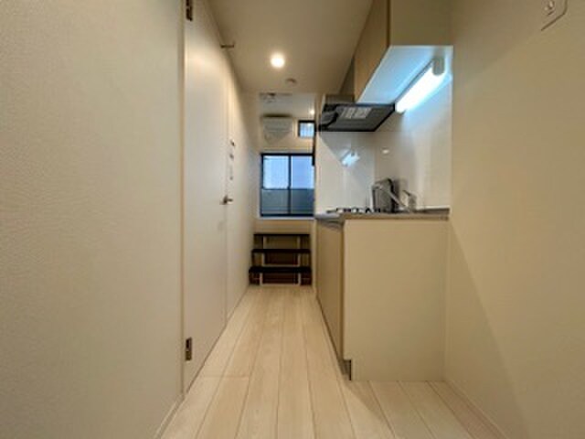 物件内観写真18　(廊下)