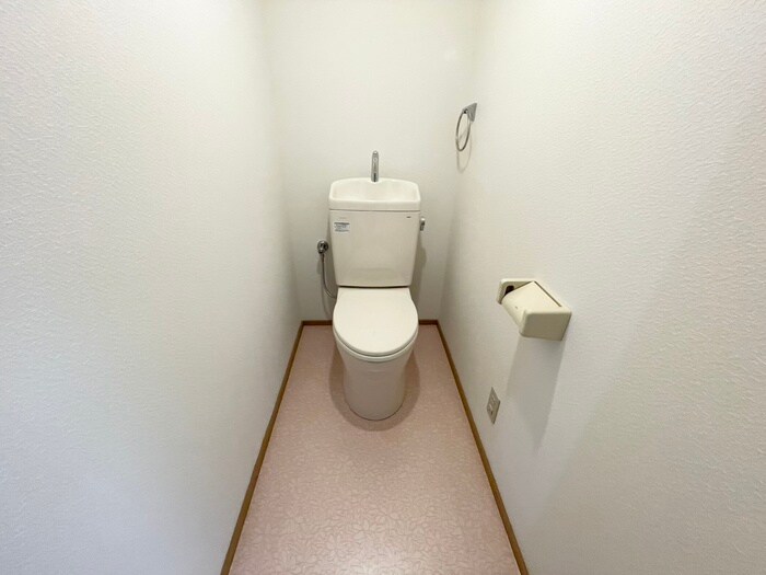 物件内観写真11　(トイレ)