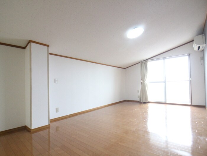 物件内観写真21　(居室)