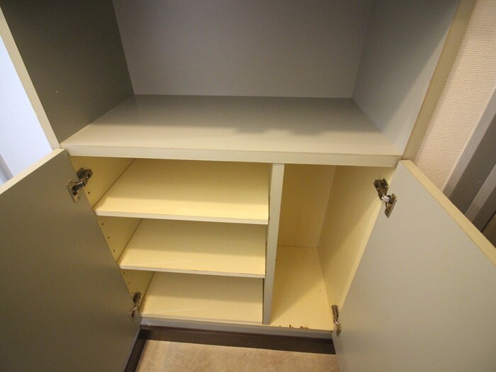 物件内観写真14　(靴箱)