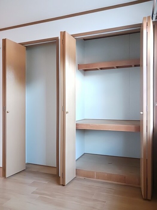 物件内観写真10　(収納)