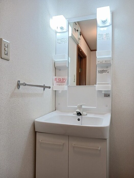 物件内観写真13　(洗面)