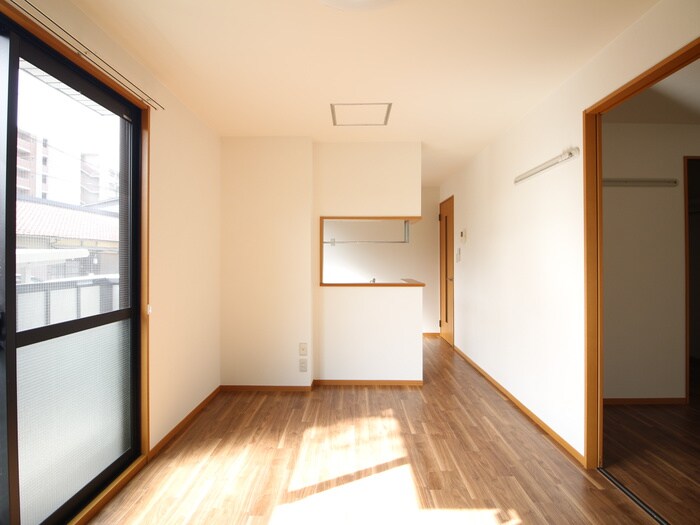 物件内観写真6　(居室)