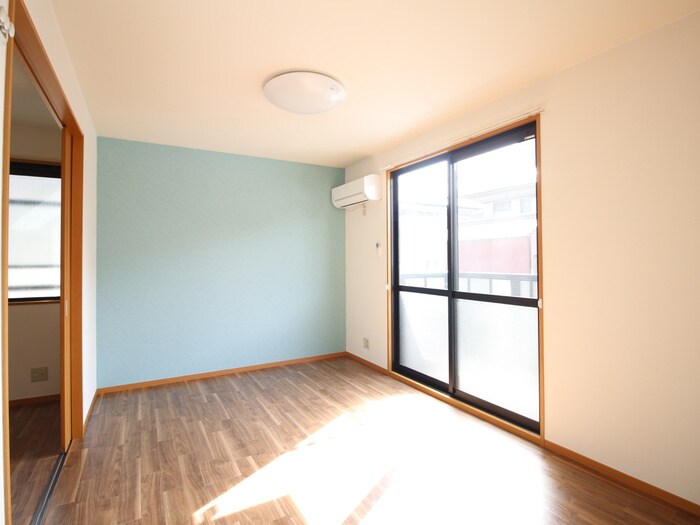 物件内観写真7　(居室)