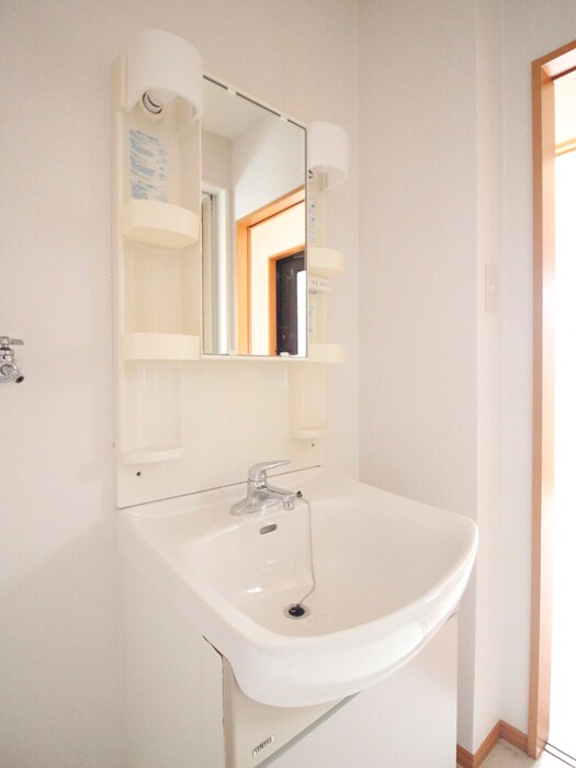 物件内観写真12　(洗面)