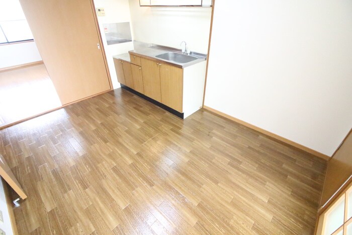 物件内観写真10　(内観写真)