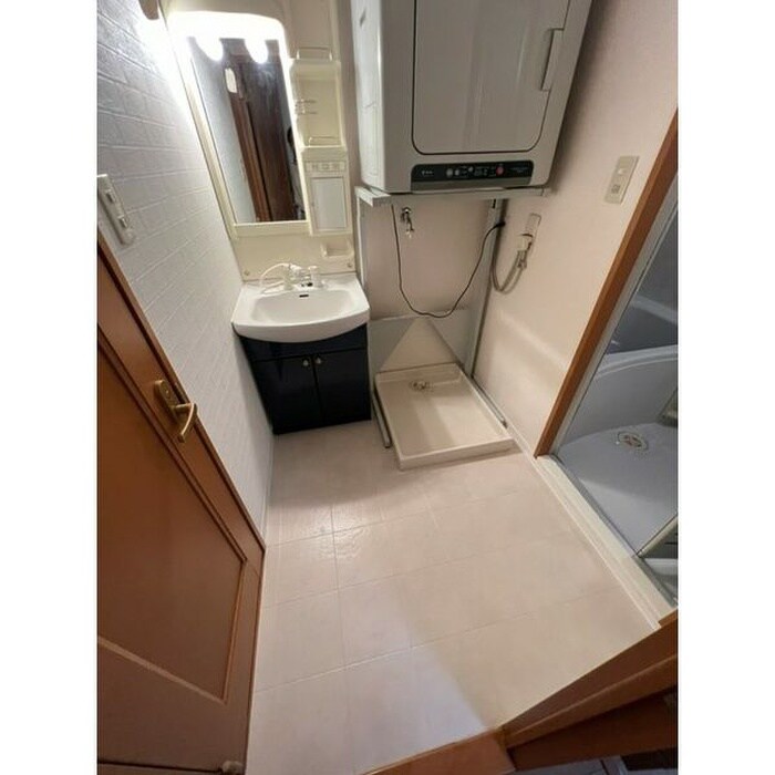 物件内観写真12　(洗面)