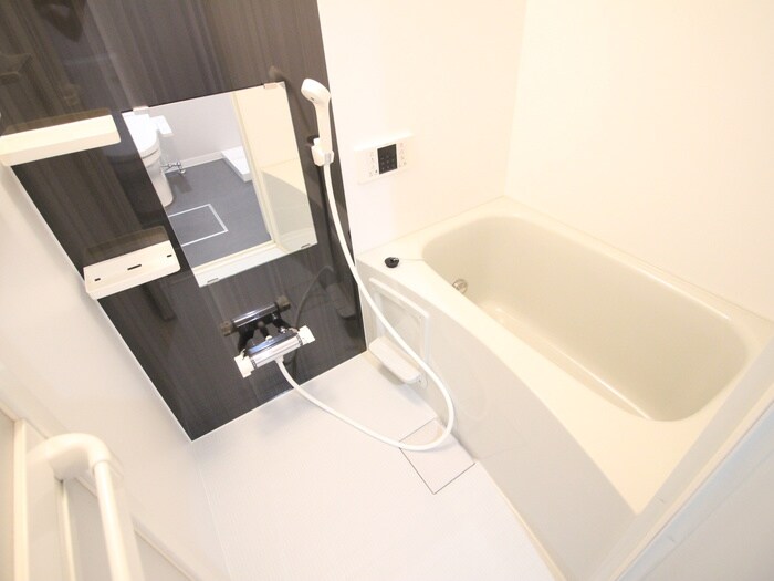 物件内観写真11　(バス／シャワールーム等)