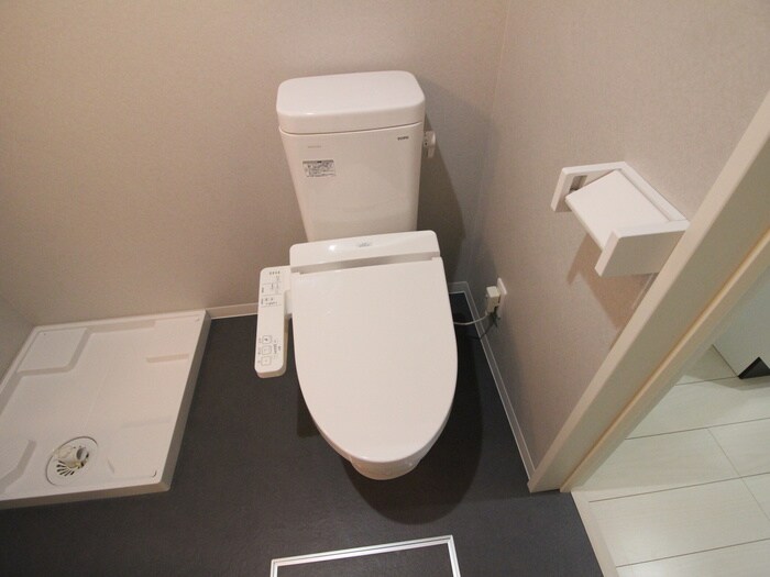 物件内観写真12　(トイレ)