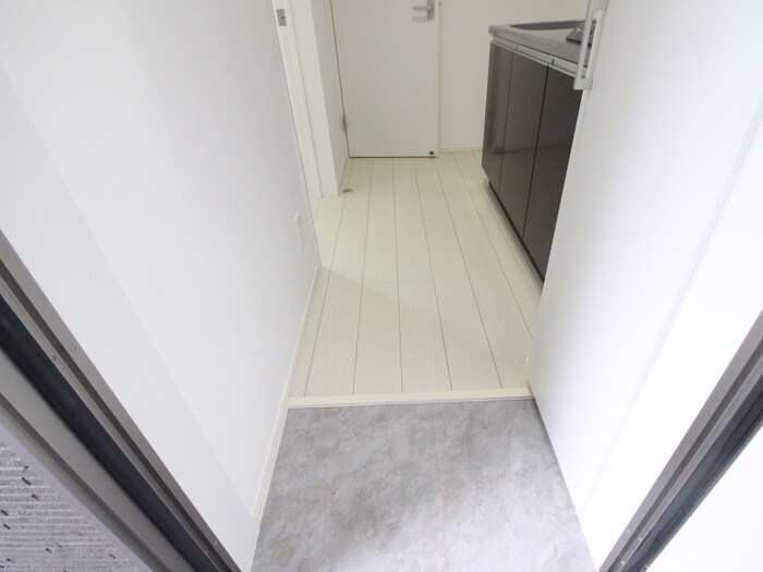 物件内観写真22　(玄関)