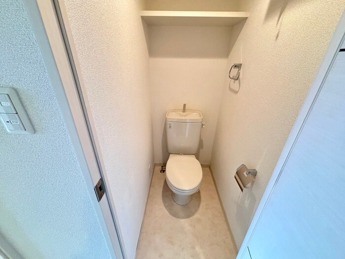 物件内観写真11　(トイレ)
