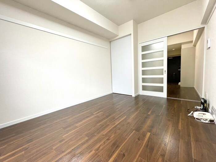 物件内観写真9　(居室)