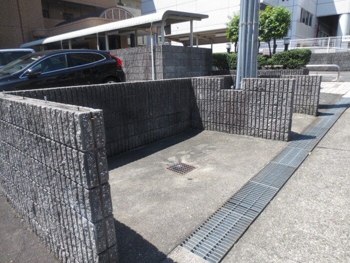 物件外観写真3　(建物設備)