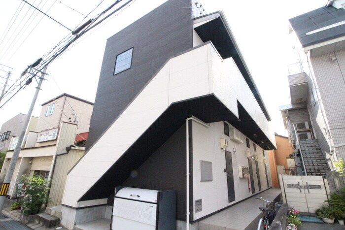 物件外観写真1　(外観写真)