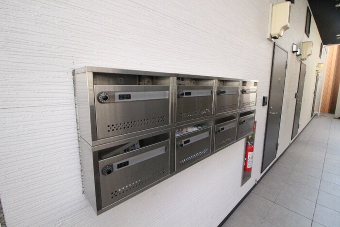 物件外観写真4　(建物設備)