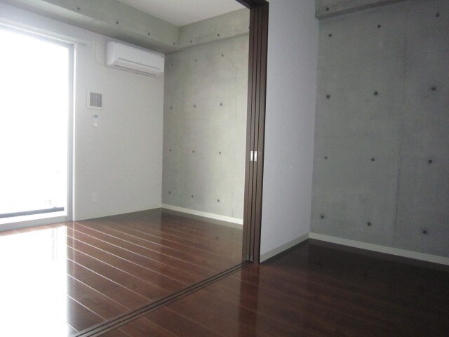 物件内観写真12　(居室)