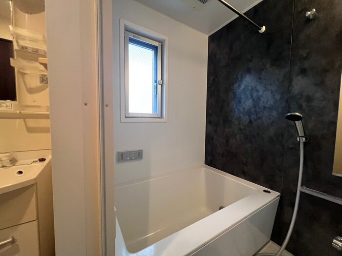 物件内観写真12　(バス／シャワールーム等)