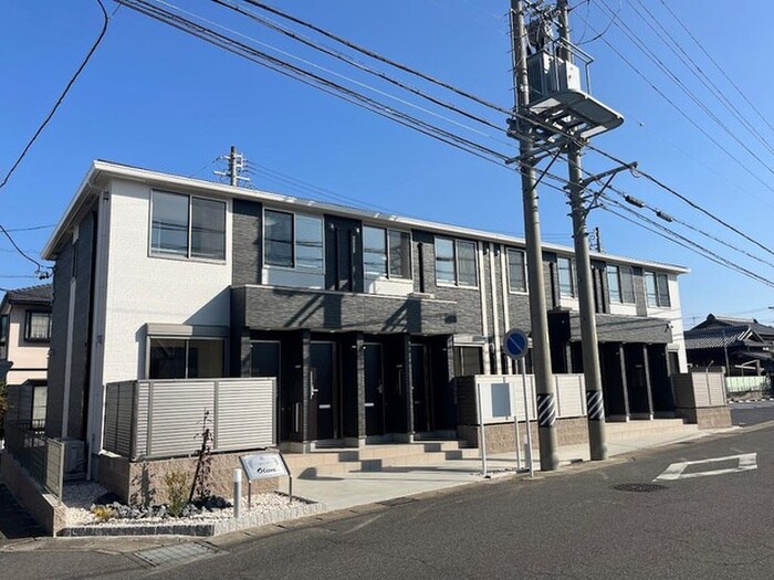 オリーブの物件外観写真