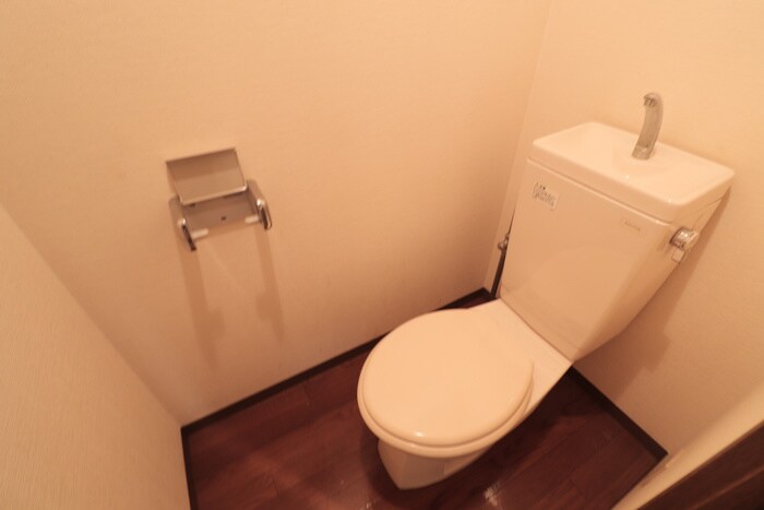 物件内観写真12　(トイレ)