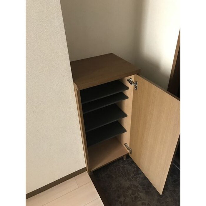 物件内観写真13　(靴箱)