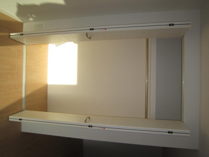 物件内観写真17　(収納)