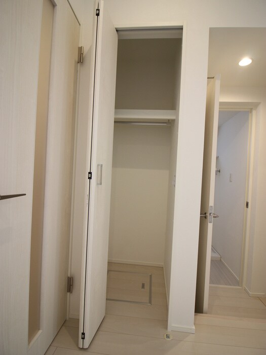 物件内観写真9　(収納)