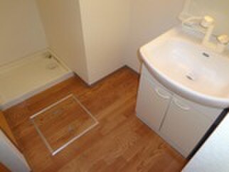 物件内観写真10　(洗面)