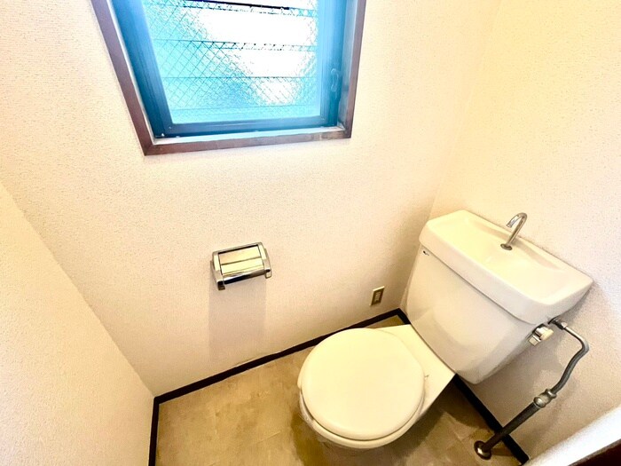 物件内観写真16　(トイレ)