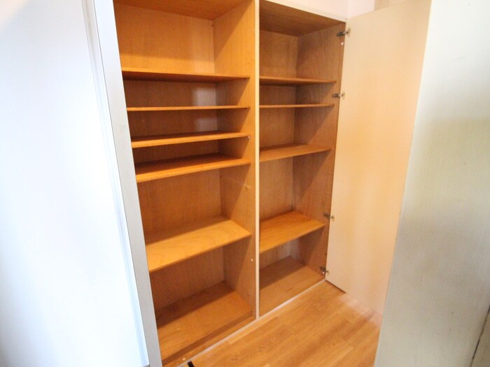 物件内観写真21　(収納)